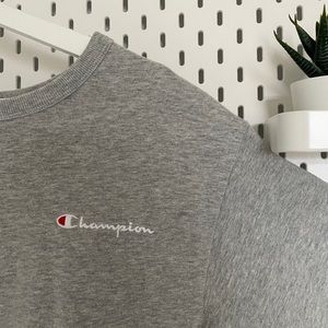 CHAMPION TEE
